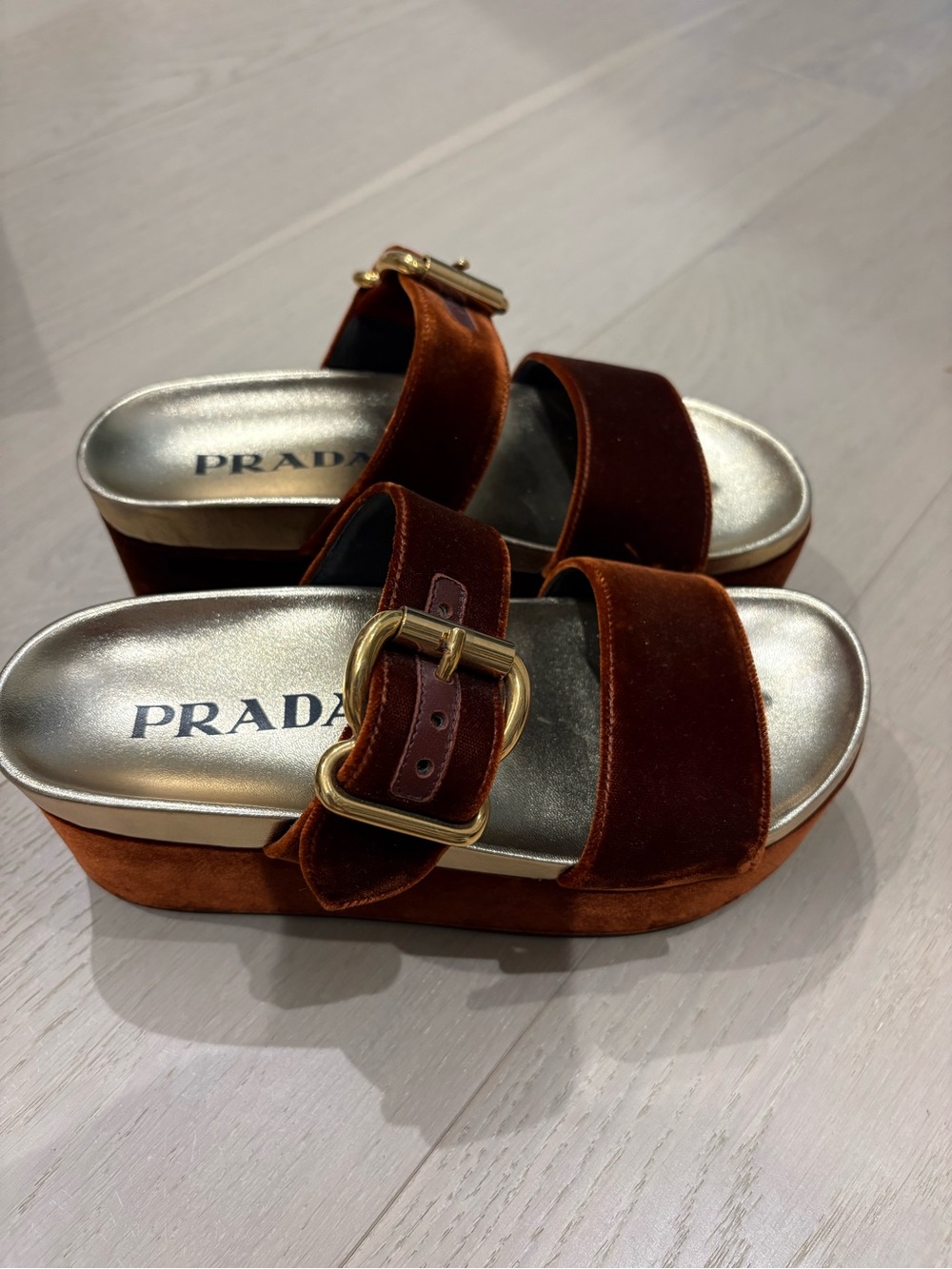 Women’s Authentic Prada burgundy velvet platform sandals size 36